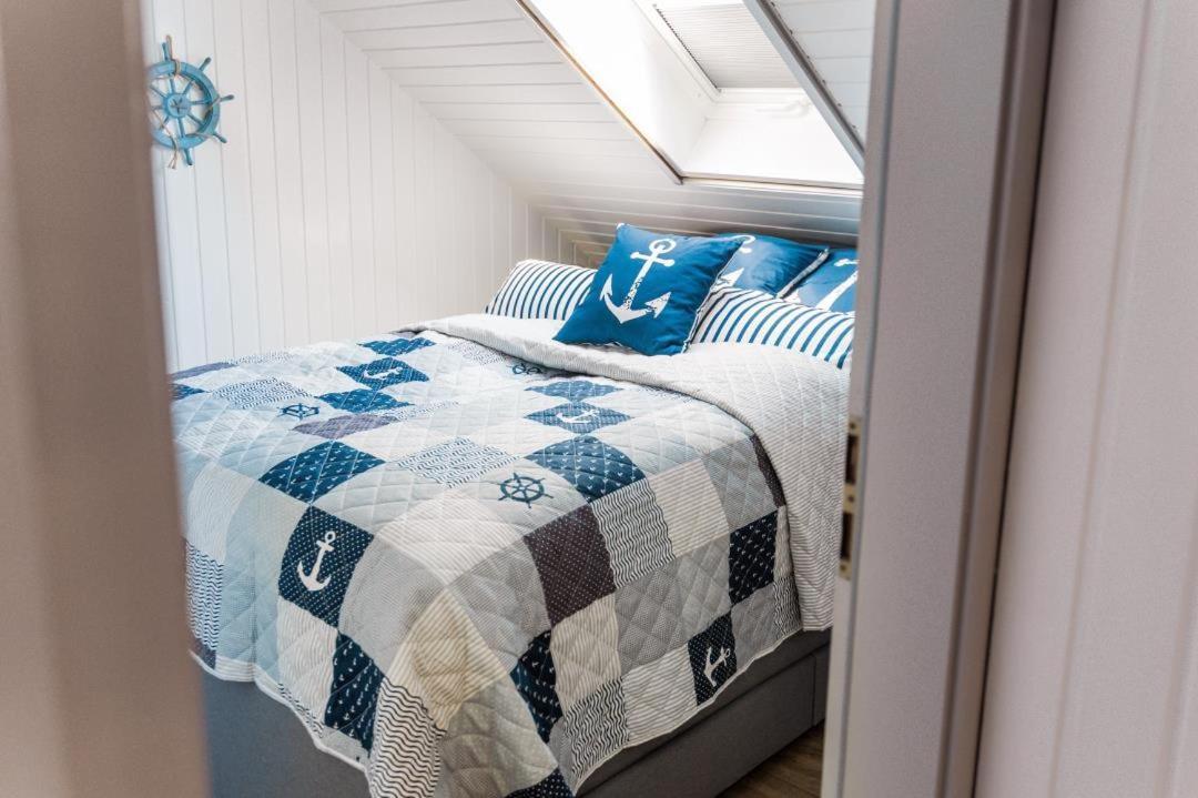 Kleines Ferienhaus Bei Greetsiel - Hunde Willkommen Krummhorn Bagian luar foto